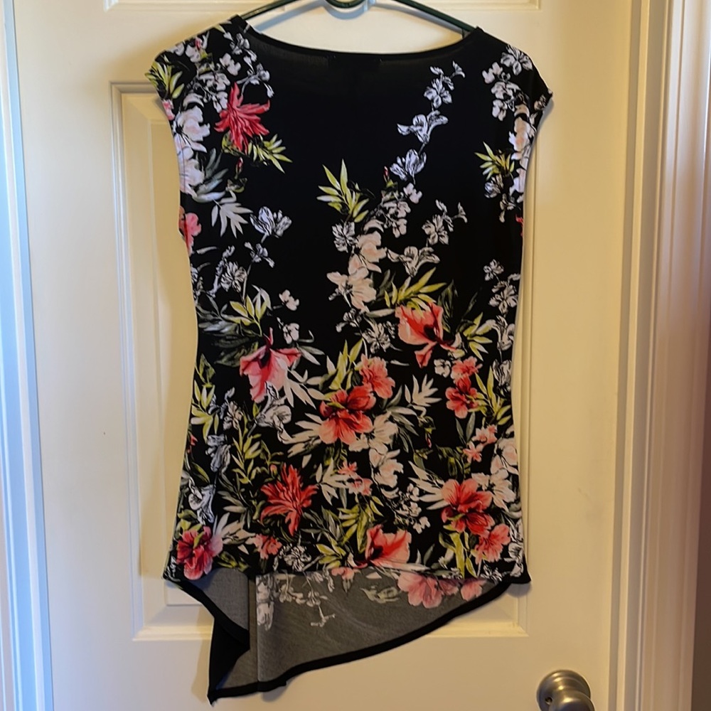 Flower tank - Picture 2 of 4
